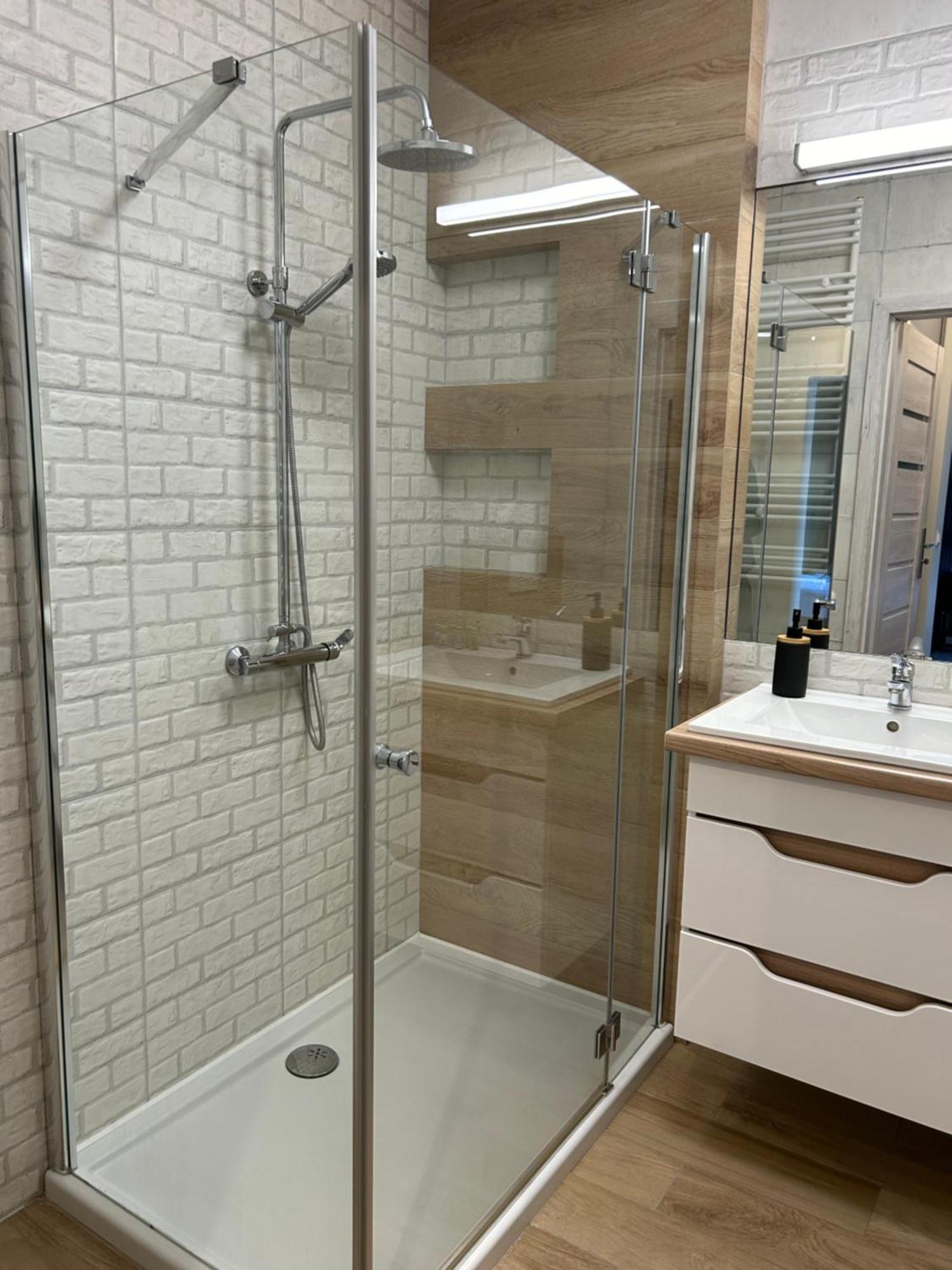Rataje Park Ii - Cost Free Parking - 24h Check In Apartment