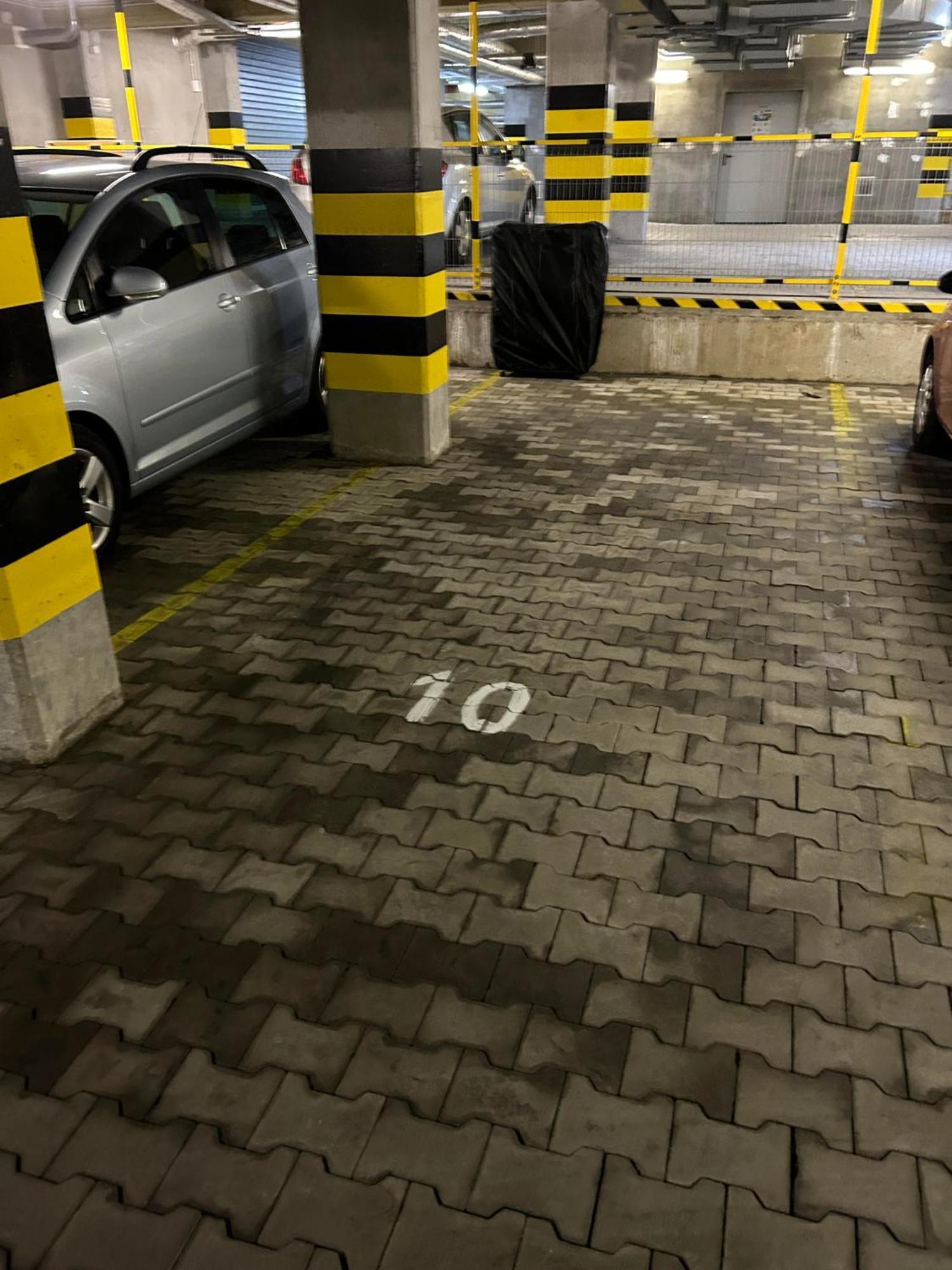 Rataje Park Ii - Cost Free Parking - 24h Check In Апартаменти